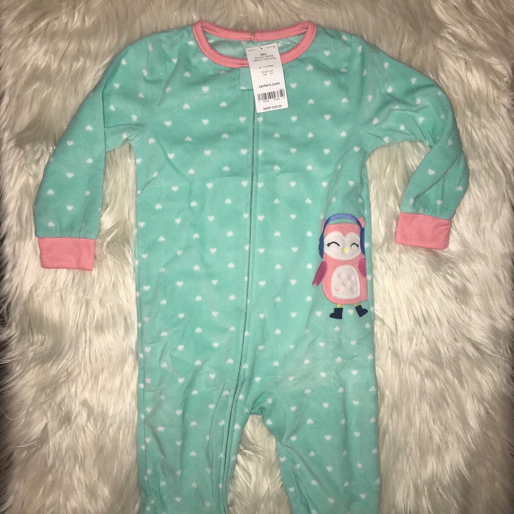 ⚡️3 for $25⚡️ Carters sleepers size 24months